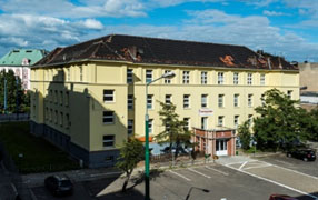 fotografia budynek WIZ Strzelecka