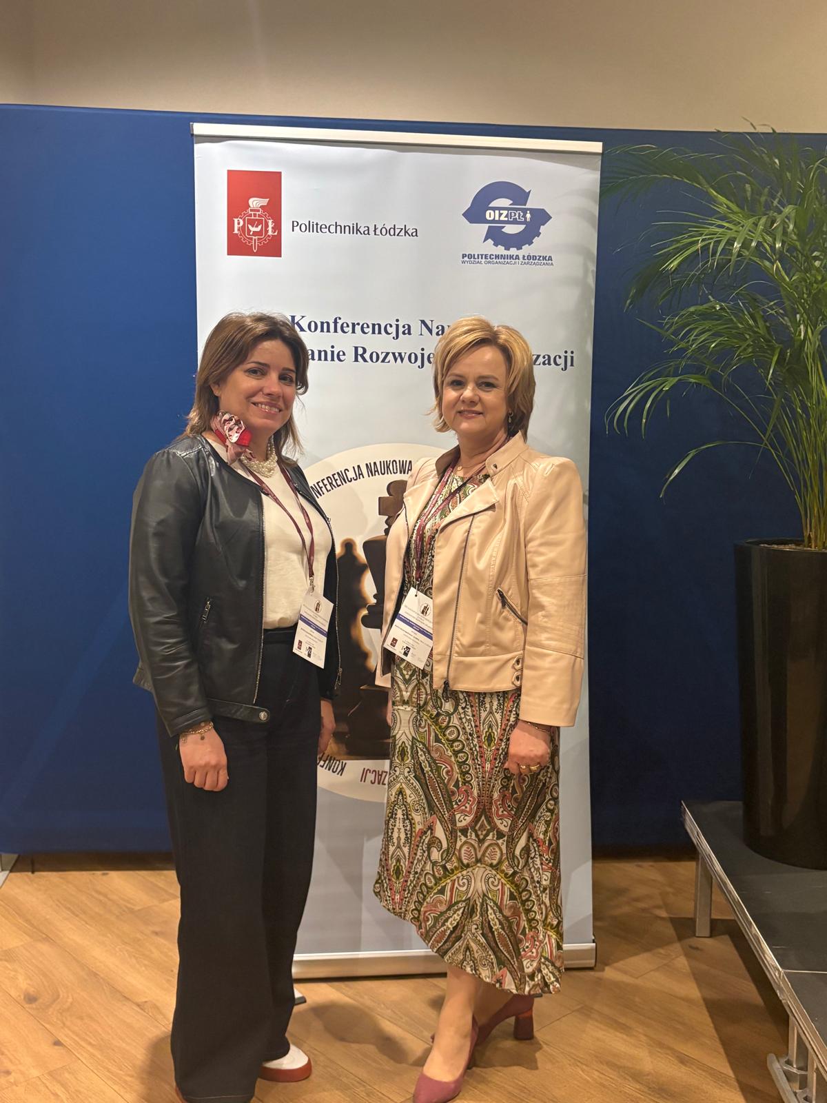 Prof. Joanna Kałkowska i prof. Hanna Włodarkiewicz-Klimek