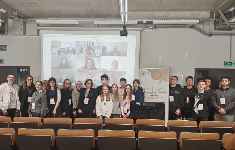 uczestnicy konferencji 