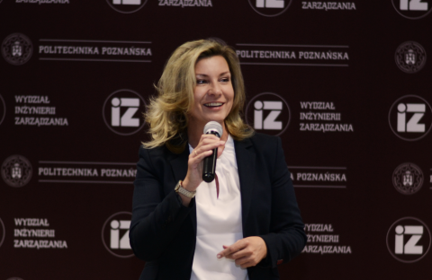 Zdjęcie pani prof. Joanny Sadłowskiej-Wrzesińskiej