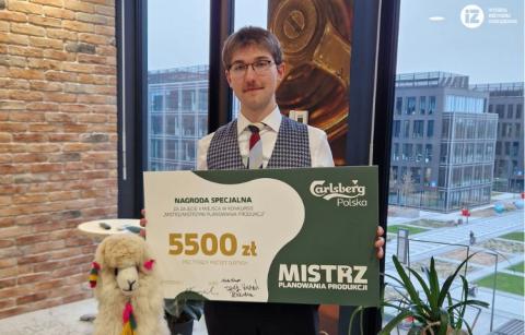 Leszek Chmielewski z nagrodą