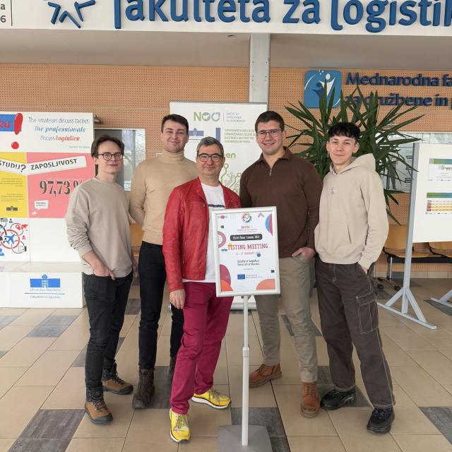 Zdjęcie grupowe uczestników pilotażowego projektu BAS4SC