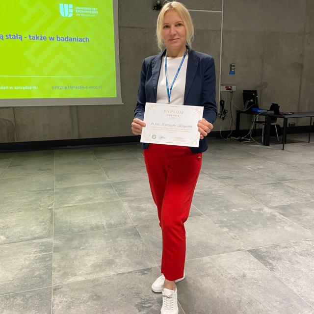 Zdjęcie uczestników seminarium Wydziału Inżynierii Zarządzania w dniu 19 maja 2025 roku.