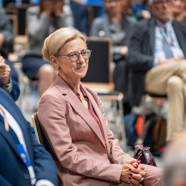 Zdjęcie z gali konferencji 70 lat nauk o zarządzaniu na Politechnice Poznańskiej
