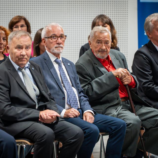 Zdjęcie z gali konferencji 70 lat nauk o zarządzaniu na Politechnice Poznańskiej