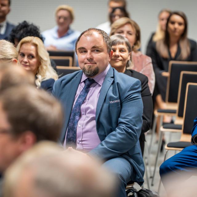 Zdjęcie z gali konferencji 70 lat nauk o zarządzaniu na Politechnice Poznańskiej