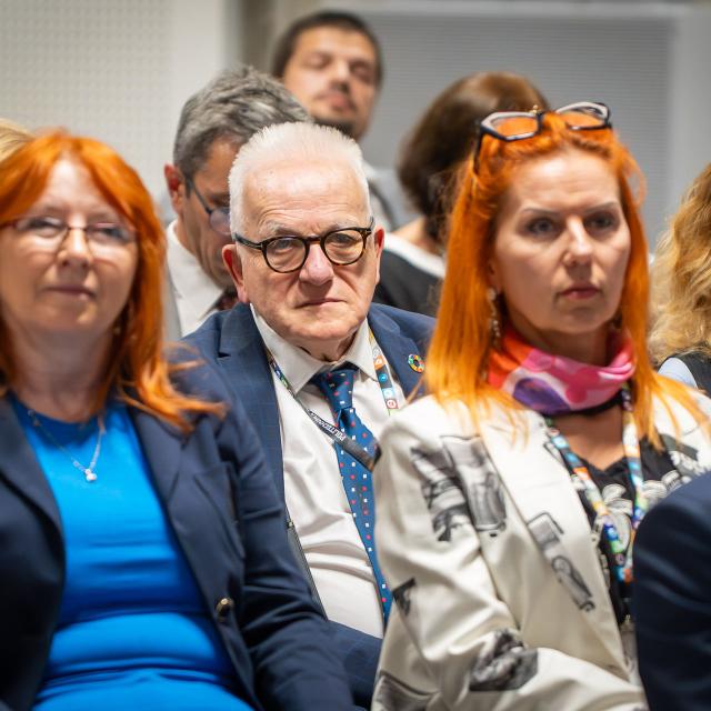 Zdjęcie z gali konferencji 70 lat nauk o zarządzaniu na Politechnice Poznańskiej
