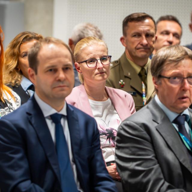 Zdjęcie z gali konferencji 70 lat nauk o zarządzaniu na Politechnice Poznańskiej