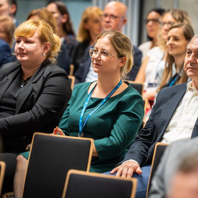 Zdjęcie z gali konferencji 70 lat nauk o zarządzaniu na Politechnice Poznańskiej