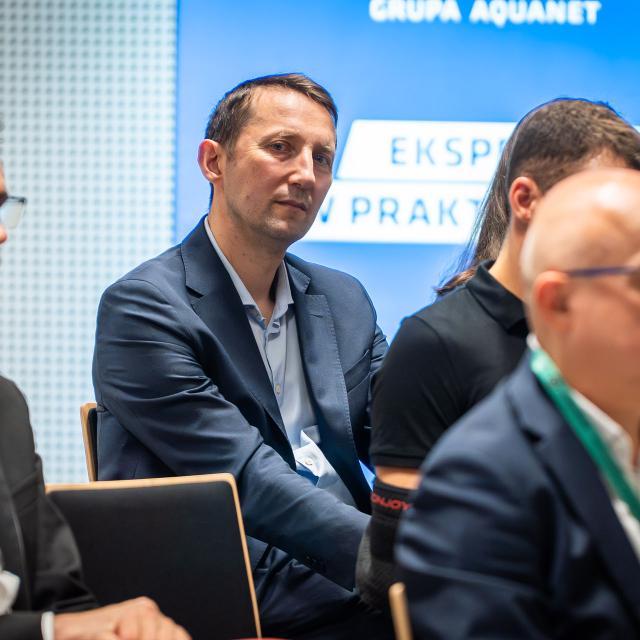 Zdjęcie z gali konferencji 70 lat nauk o zarządzaniu na Politechnice Poznańskiej