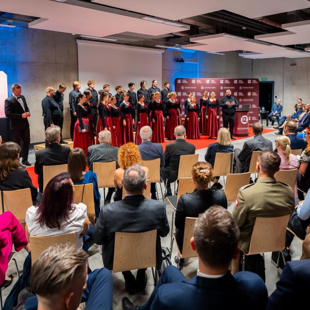 Zdjęcie z gali konferencji 70 lat nauk o zarządzaniu na Politechnice Poznańskiej