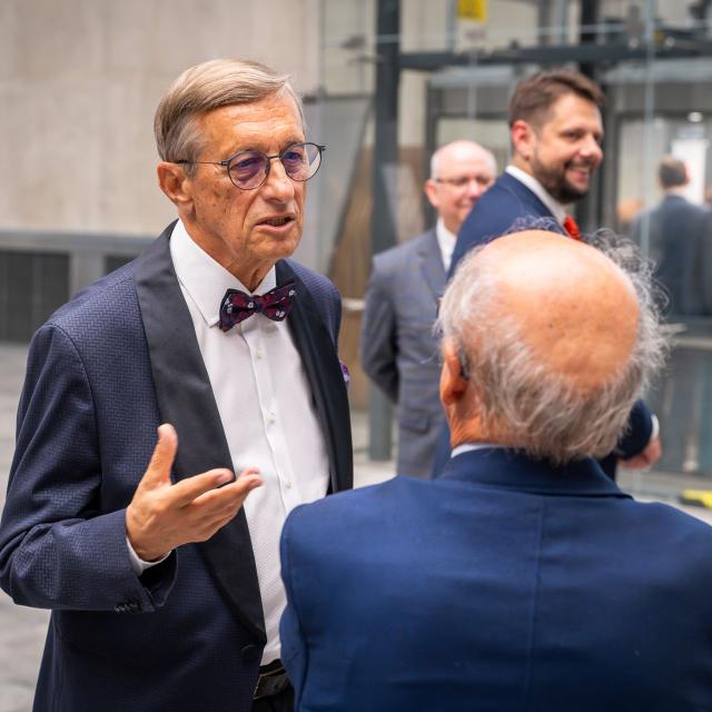 Zdjęcie z gali konferencji 70 lat nauk o zarządzaniu na Politechnice Poznańskiej