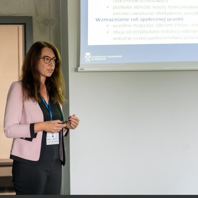 Zdjęcie z sesji tematycznej konferencji