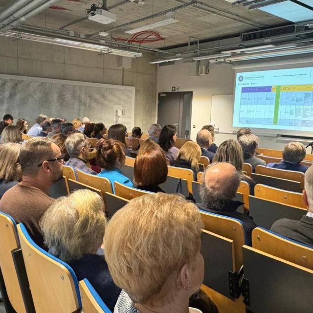 Zdjęcie uczetników seminarium podsumowującego rok 2025