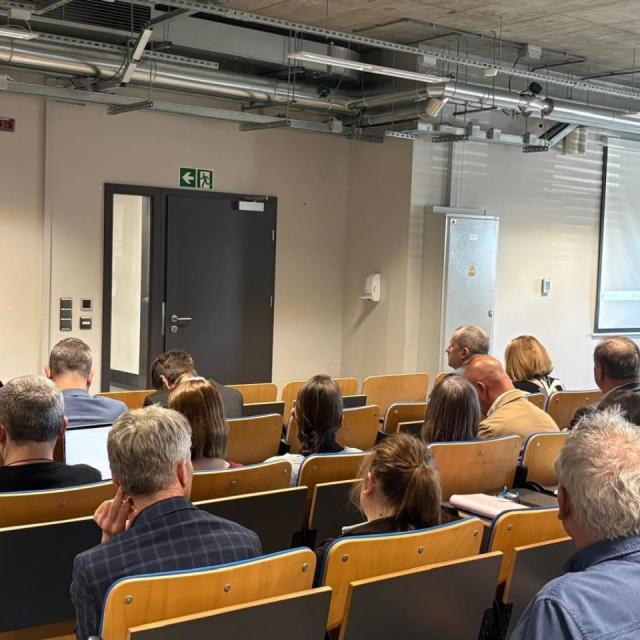 wykład prof. Reginy Lenart podczas Seminarium Wydziałowego